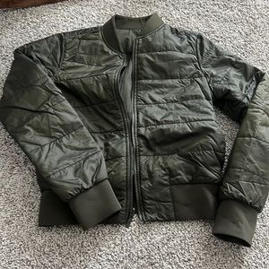 Lululemon army green jacket